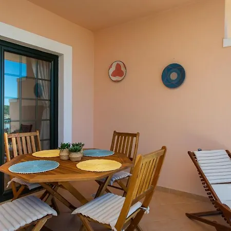 Glamorous 1Bdr Apartment W/ Balcony And Pool By Lovelystay Apartment Alvor